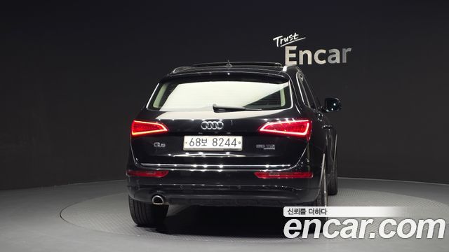Audi Q5 2015 — photo 4