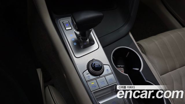 Genesis G70 2021 — photo 9