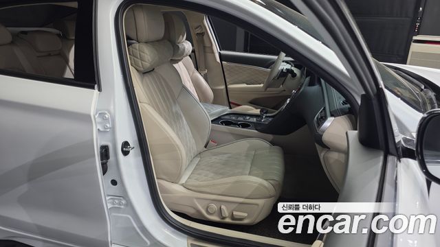 Genesis G70 2021 — photo 12