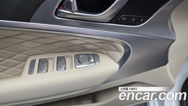 Genesis G70 2021 — photo 14