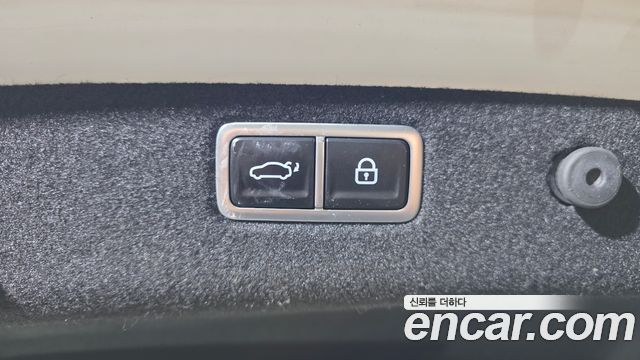 Genesis G70 2021 — photo 19