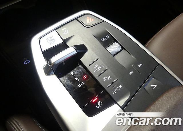 BMW 2-Series 2025 — photo 9