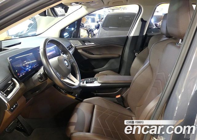 BMW 2-Series 2025 — photo 10