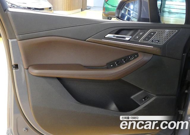 BMW 2-Series 2025 — photo 11