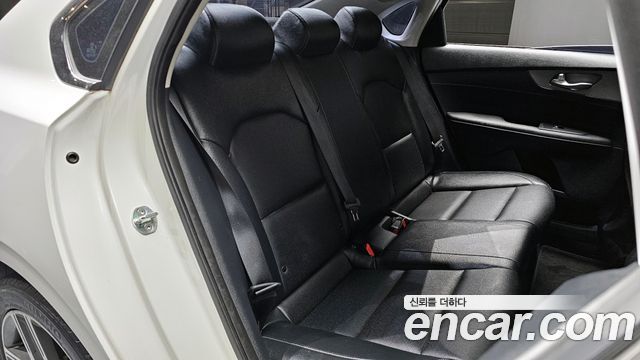 Kia K3 2019 — photo 12
