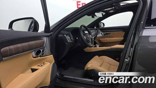 Volvo S90 2025 — photo 13