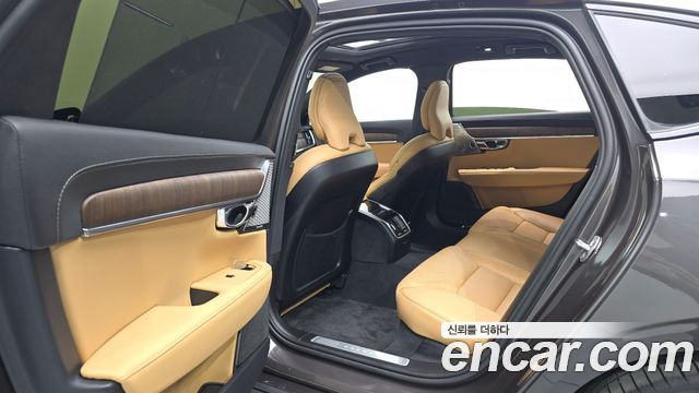 Volvo S90 2025 — photo 16