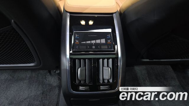 Volvo S90 2025 — photo 29