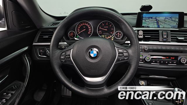 BMW Gran Turismo 2015 — photo 13