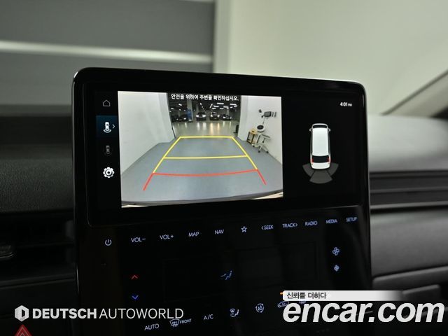 Hyundai Staria 2022 — photo 15