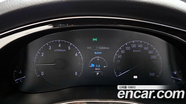 Hyundai Genesis 2014 — photo 11