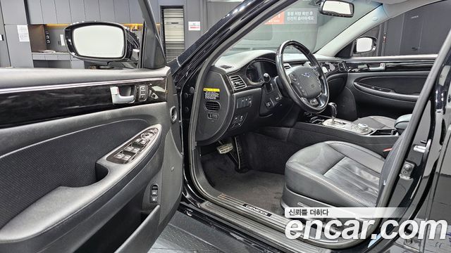 Hyundai Genesis 2014 — photo 13