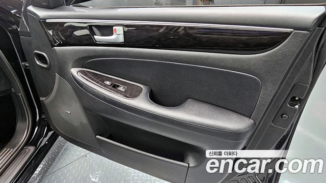 Hyundai Genesis 2014 — photo 14