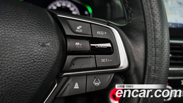 Honda Accord 2021 — photo 32