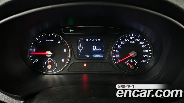 Kia Sorento 2016 — photo 8