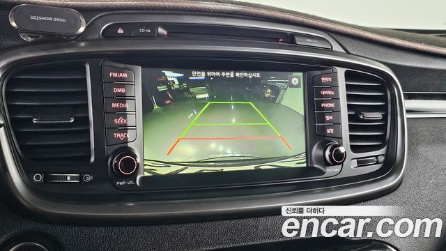Kia Sorento 2016 — photo 15