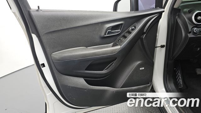 Chevrolet Korea Trax 2014 — photo 14