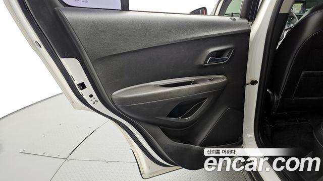 Chevrolet Korea Trax 2014 — photo 15