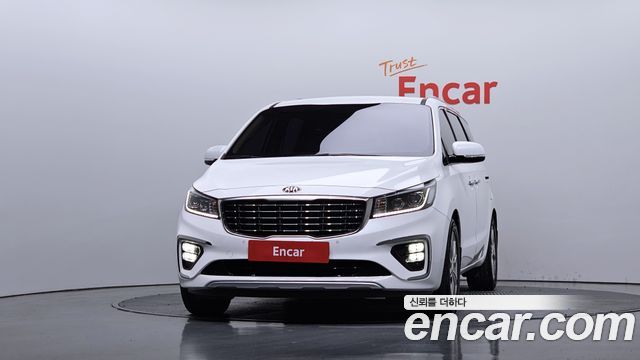 Kia Canival 2019 — photo 3
