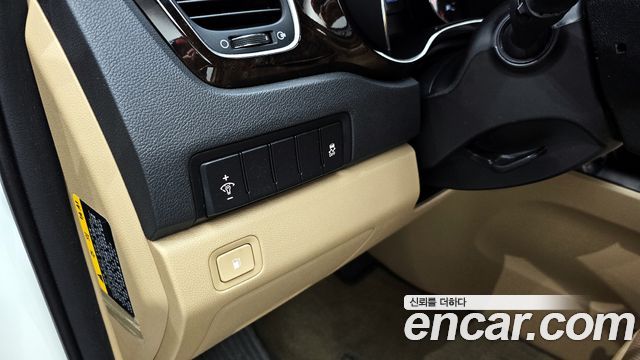 Kia Canival 2019 — photo 18
