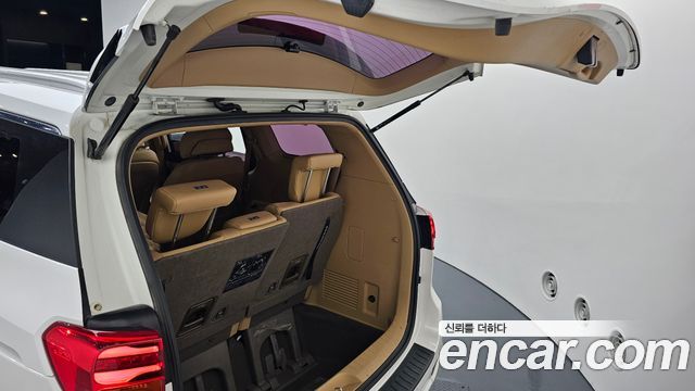 Kia Canival 2019 — photo 20