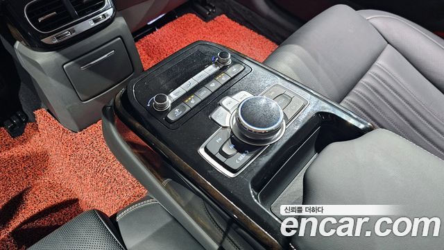 Genesis G90 2021 — photo 20