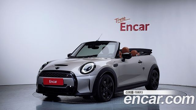 MINI Cooper Convertible