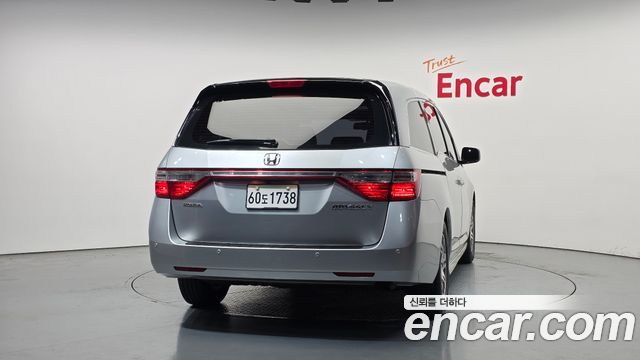Honda Odyssey 2013 — photo 4