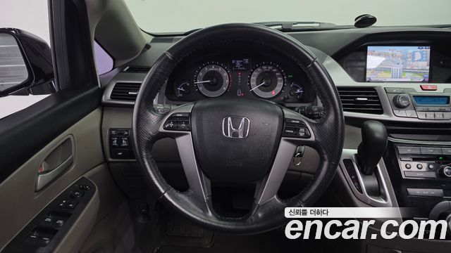 Honda Odyssey 2013 — photo 13