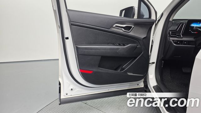 Kia Sportage 2022 — photo 14