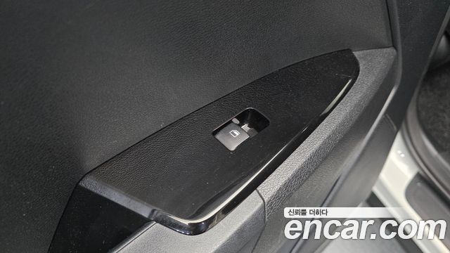 Kia Sportage 2022 — photo 35