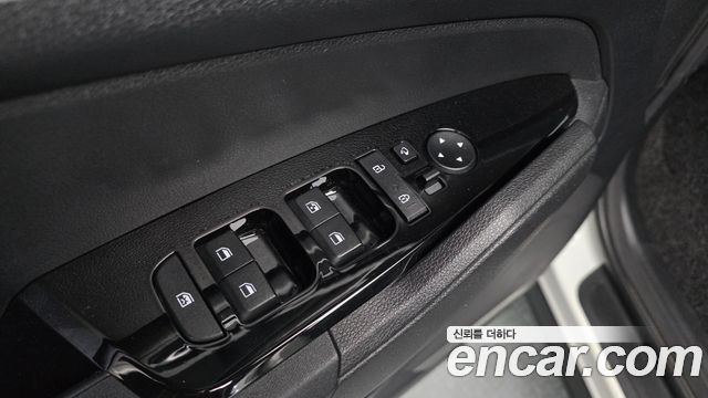 Kia Sportage 2022 — photo 36