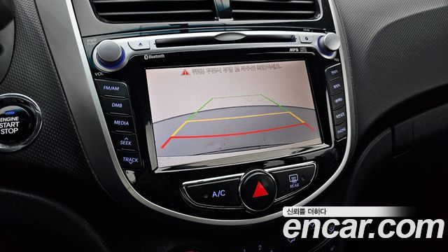Hyundai Accent 2012 — photo 14