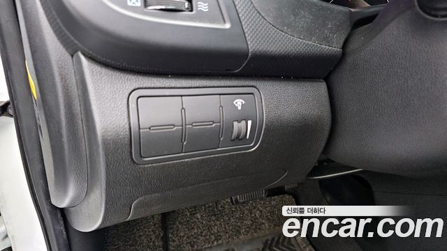 Hyundai Accent 2012 — photo 17
