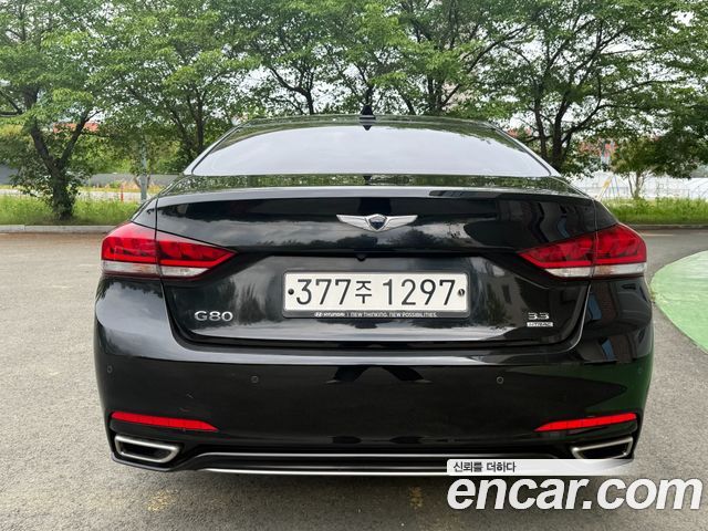 Genesis G80 2017 — photo 4
