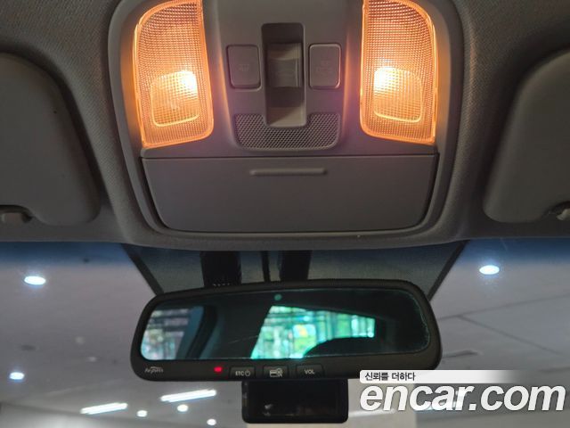 Kia Niro 2017 — photo 16