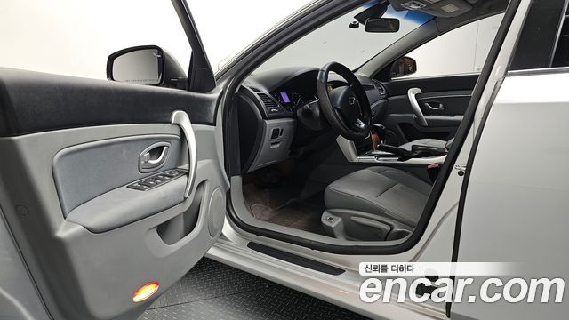 Renault Korea SM5  2011 — photo 10