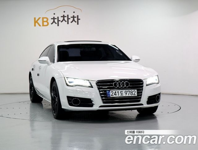 Audi A7 2015 — photo 2