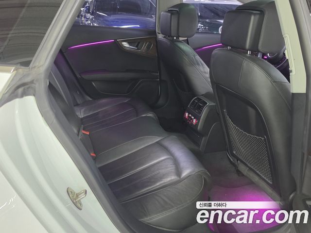 Audi A7 2015 — photo 10