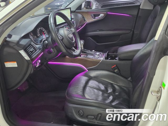 Audi A7 2015 — photo 11