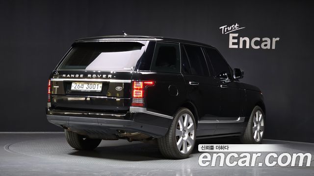 Land Rover Range Rover 2017 — photo 2