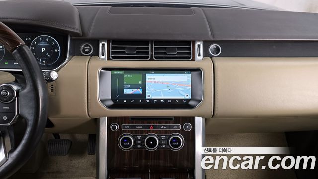 Land Rover Range Rover 2017 — photo 12