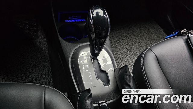 Chevrolet Korea Spark 2022 — photo 12