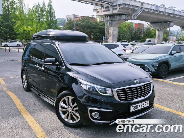 Kia Canival 2017 — photo 2