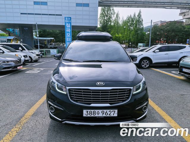 Kia Canival 2017 — photo 3