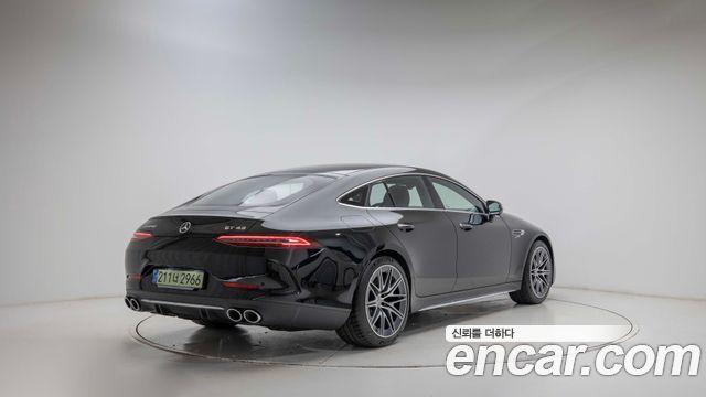 Mercedes-Benz AMG GT 2026 — photo 2