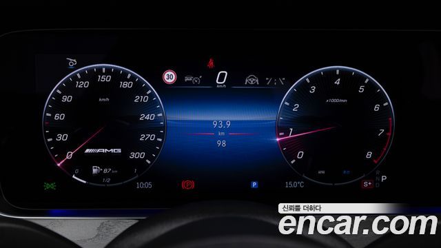 Mercedes-Benz AMG GT 2026 — photo 8