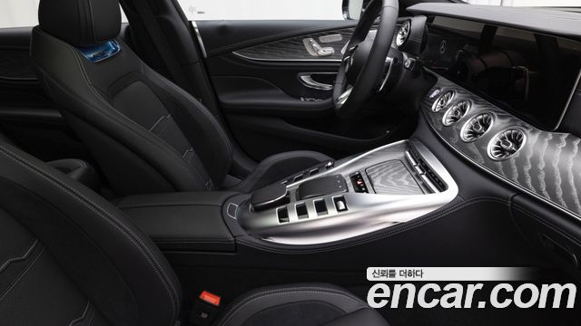Mercedes-Benz AMG GT 2026 — photo 9