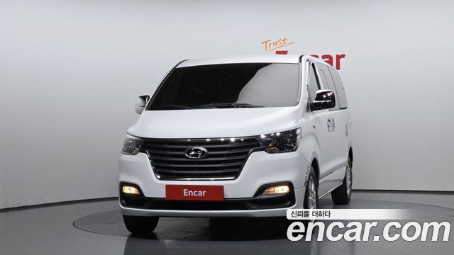 Hyundai Starex 2018 — photo 3