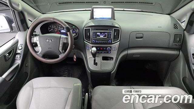 Hyundai Starex 2018 — photo 7